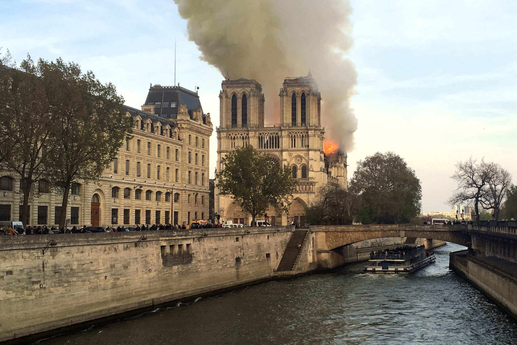 France Notre Dame Fire